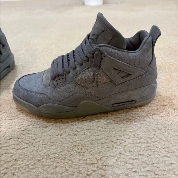 Nike Grey Suede Retro Sneaker - Iconic Collaboration Style